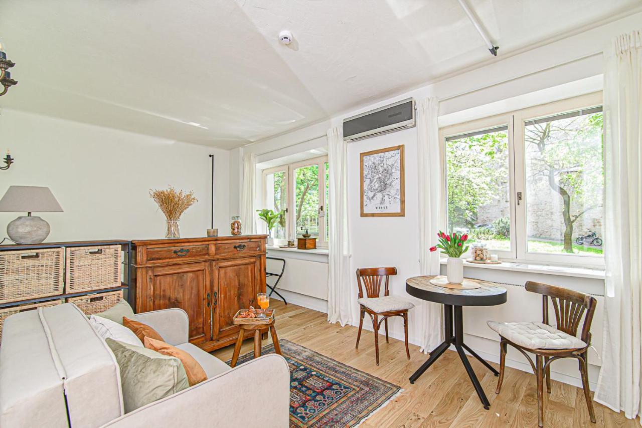 Cozy Studio In The Heart Of Vilnius Old Town Esterno foto